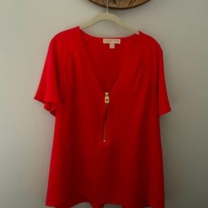 ❗️Bundle 3 items for discounted shipping! ❗️Michael Kors too